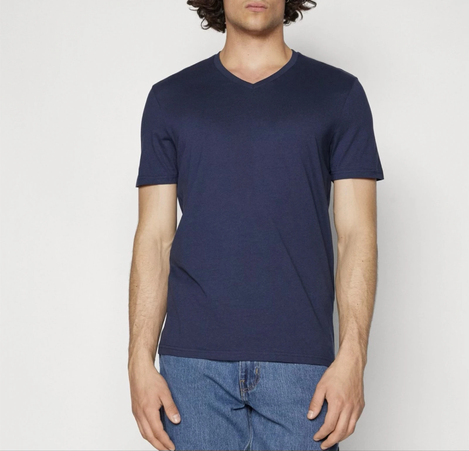 Men's Navy Blue T-Shirt Simple & Smart